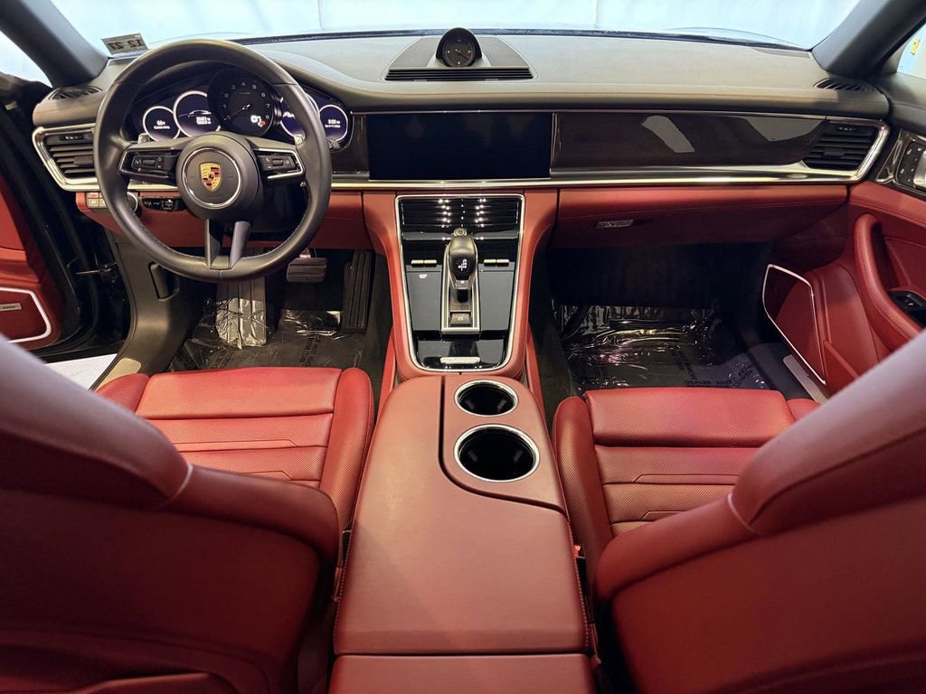 Certified 2023 Porsche Panamera 4 AWD/4WD image 17