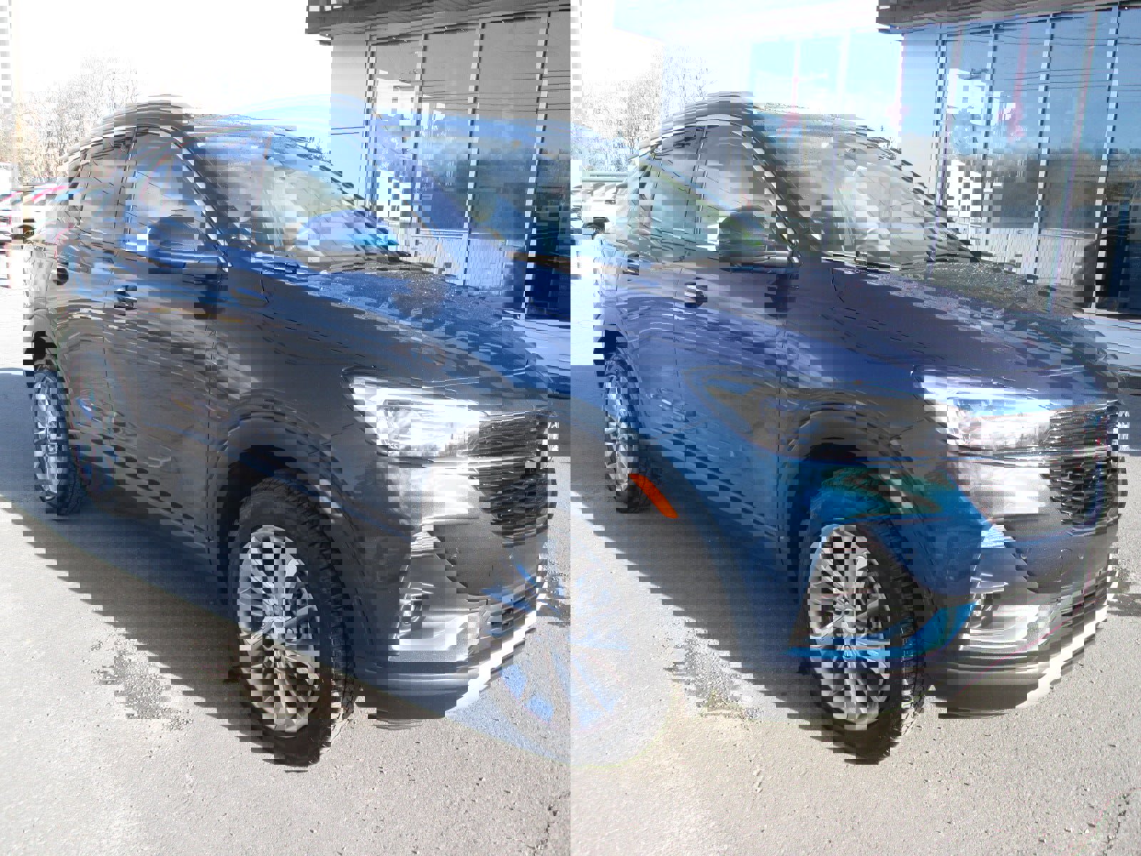 Used 2020 Buick Encore GX Essence w/ Experience Buick Package image 7