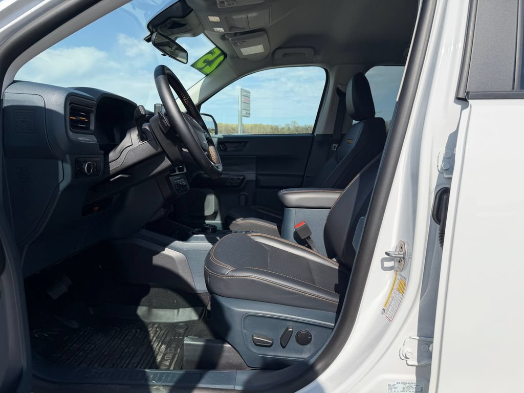 Used 2025 Ford Maverick Tremor AWD/4WD image 16