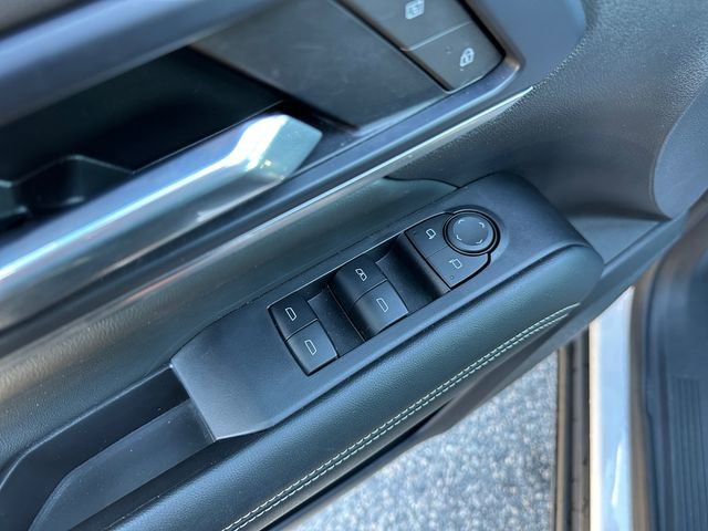 Used 2025 GMC Terrain Elevation image 19