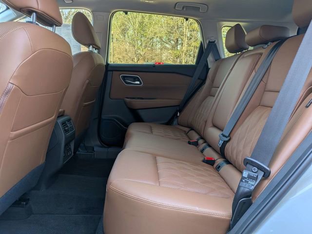 New 2026 Nissan Rogue Platinum w/ Platinum Premium Package image 13