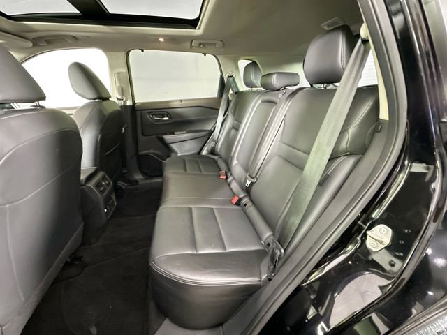 Used 2023 Nissan Rogue SL w/ SL Premium Package image 27