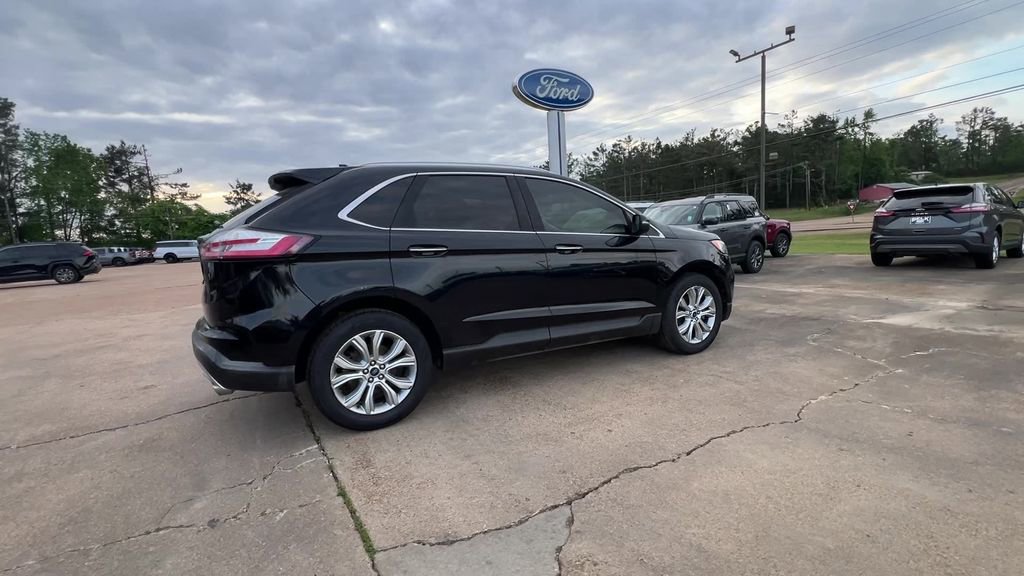 Used 2019 Ford Edge Titanium image 8