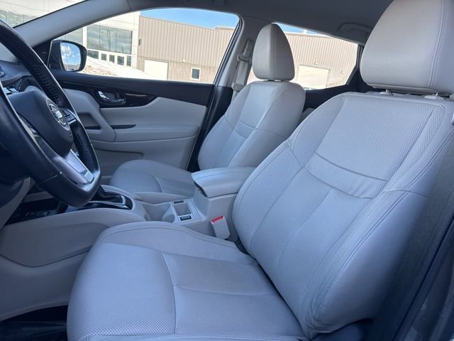 Used 2022 Nissan Rogue Sport SL image 13