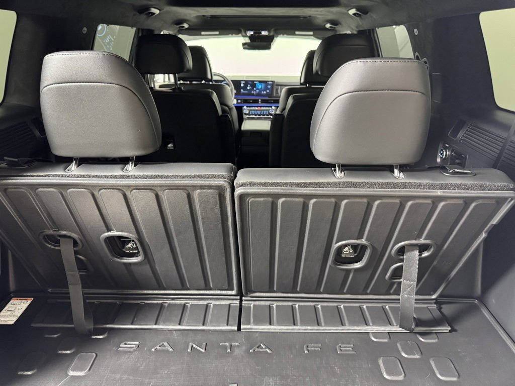 Used 2025 Hyundai Santa Fe Calligraphy image 10