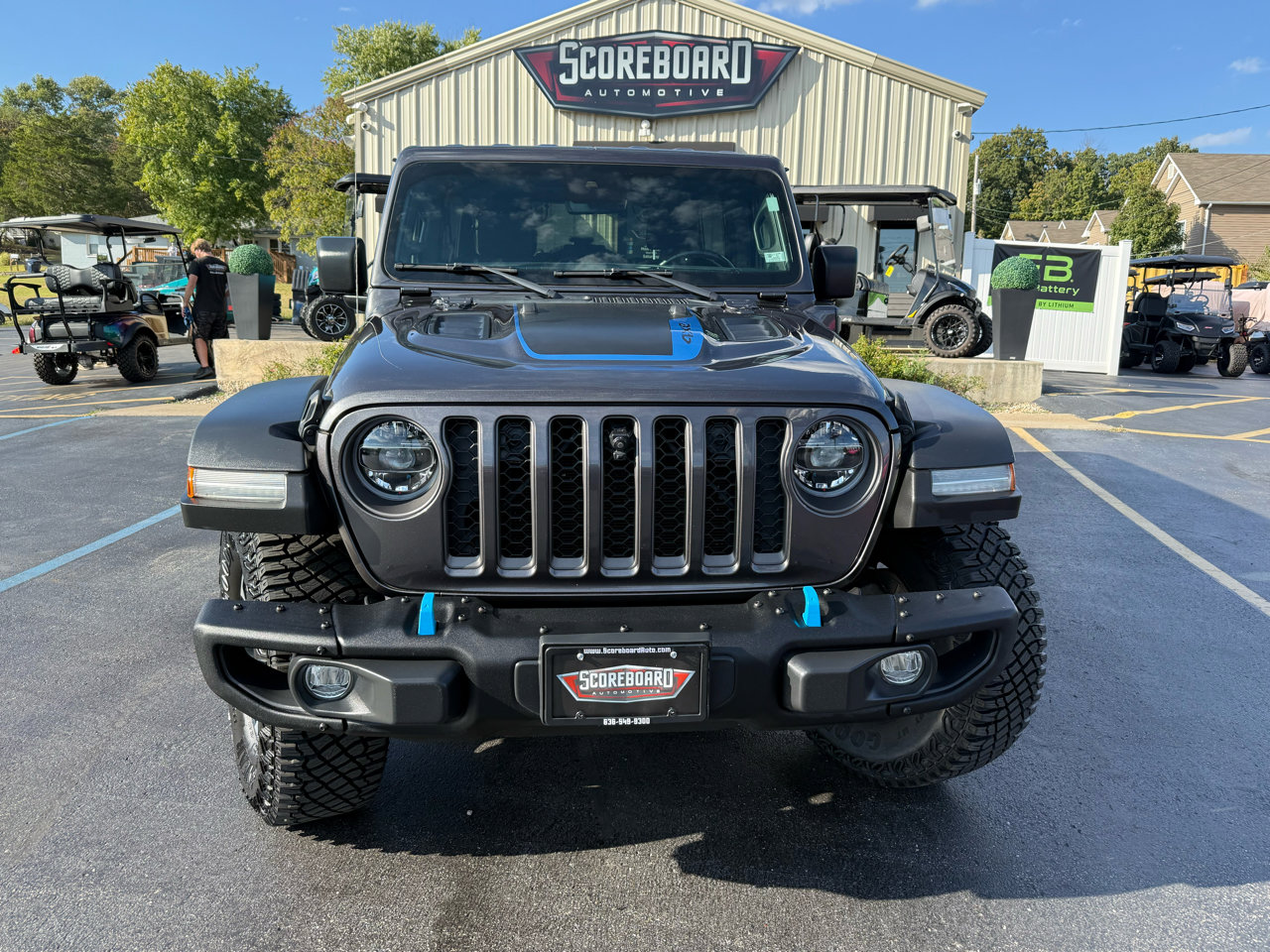 Used 2022 Jeep Wrangler Unlimited Rubicon 4xe w/ Dual Top Group image 8