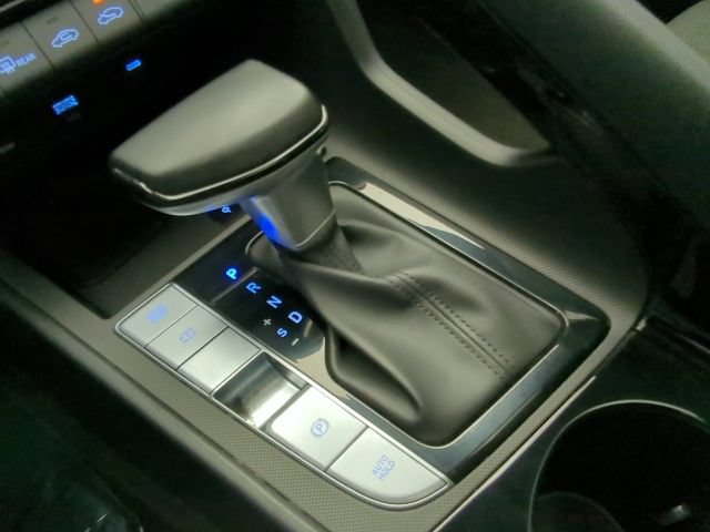 Used 2025 Hyundai Elantra SEL FWD image 23