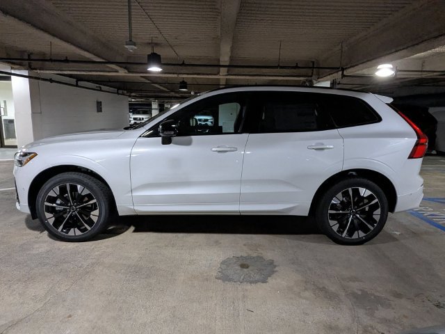 New 2026 Volvo XC60 B5 Plus w/ Protection Package Premier AWD/4WD image 6