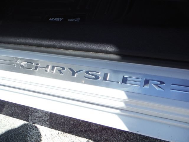 Certified 2023 Chrysler 300 C RWD image 51