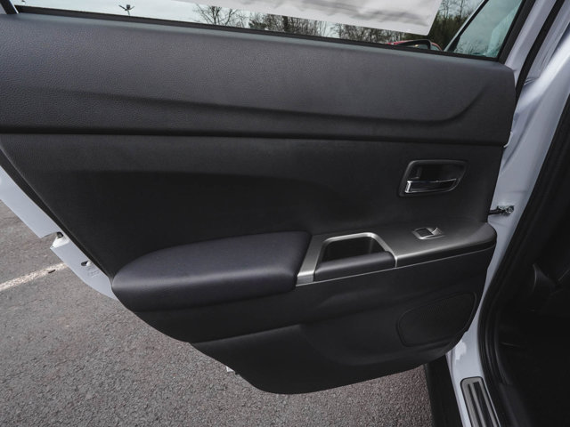 New 2026 Mitsubishi Outlander Sport SEL AWD/4WD image 12