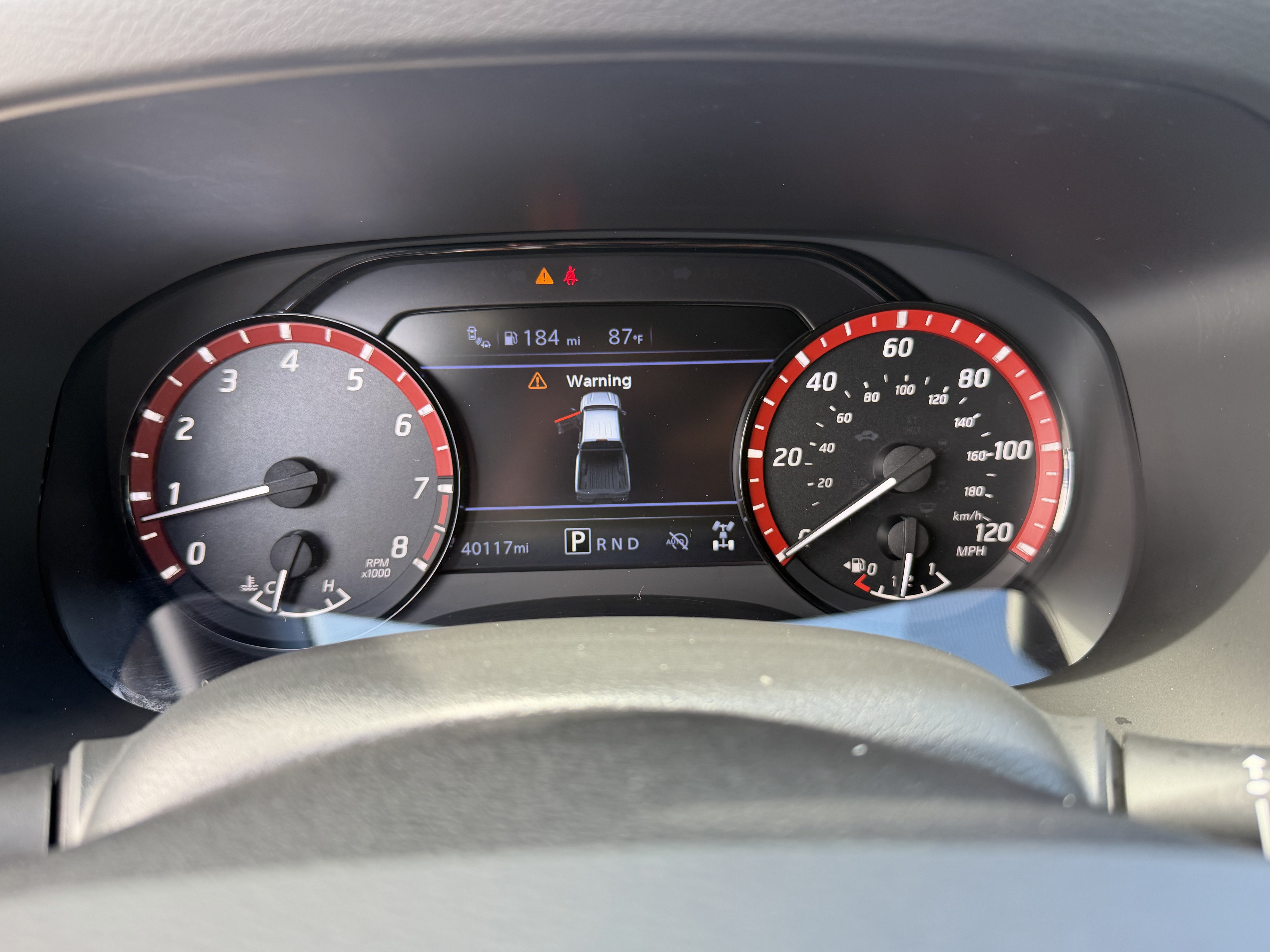Used 2025 Nissan Frontier PRO-4X AWD/4WD image 27
