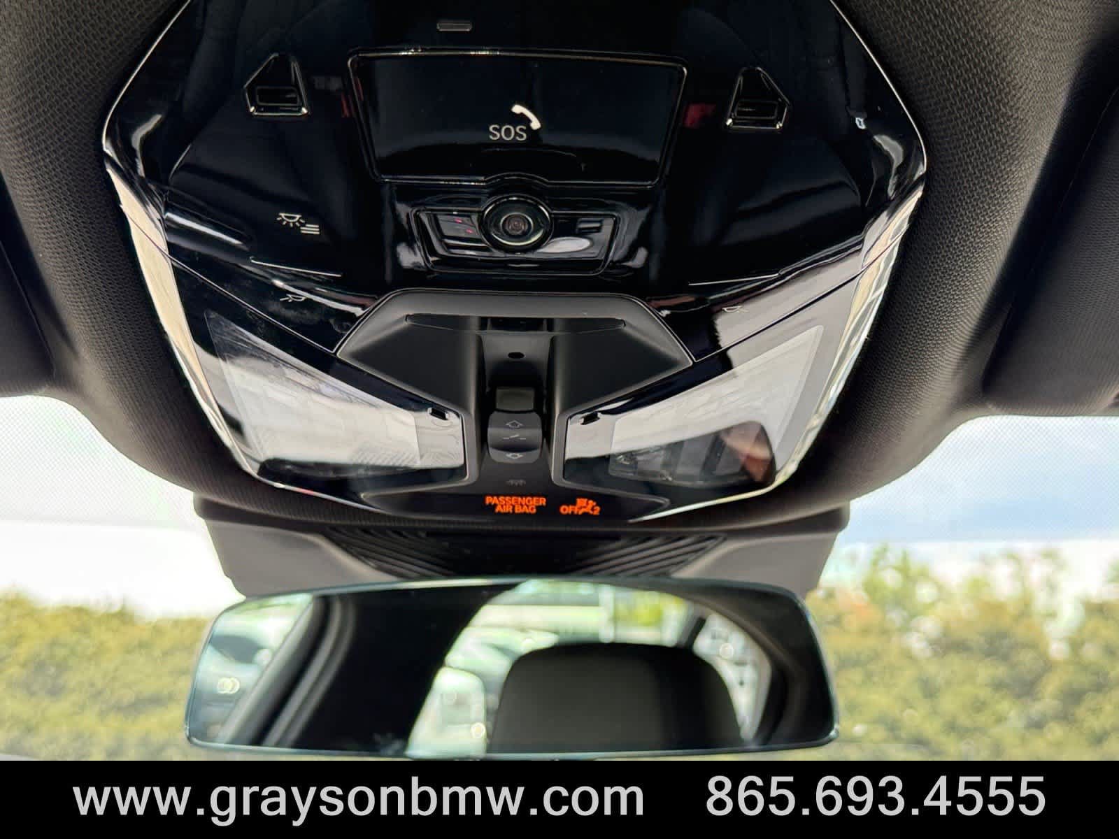 Used 2025 BMW 540i xDrive AWD/4WD image 30
