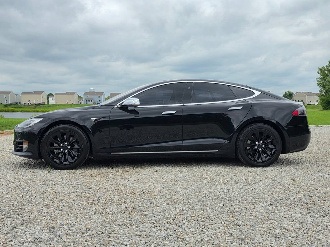 Used 2018 Tesla Model S 100D AWD/4WD image 4