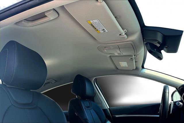 Used 2025 Genesis G70 2.5T image 28