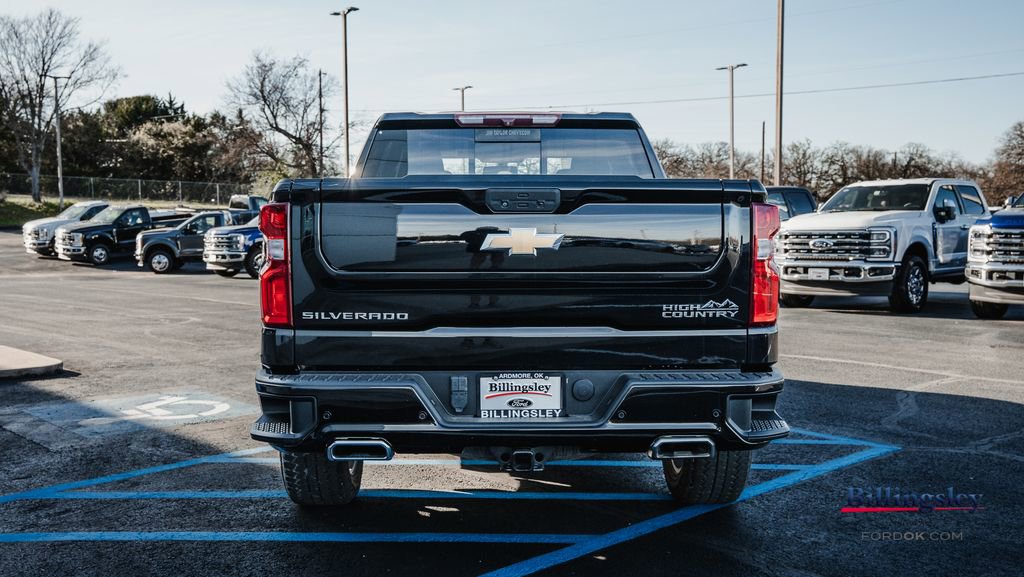 Used 2021 Chevrolet Silverado 1500 High Country w/ Z71 Off-Road Package image 7