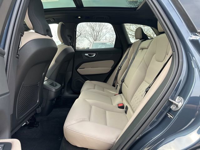 New 2026 Volvo XC60 B5 Plus w/ Protection Package Premier AWD/4WD image 12