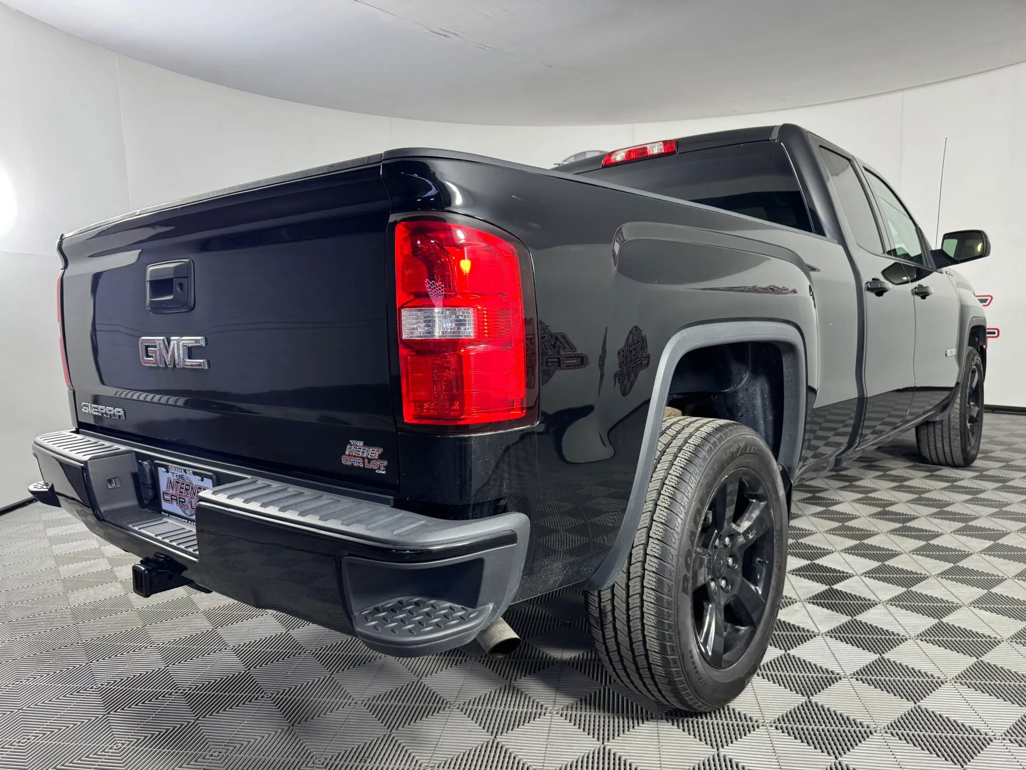 Used 2019 GMC Sierra 1500 Limited w/ Elevation Edition AWD/4WD image 25