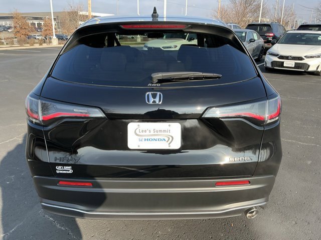 Used 2026 Honda HR-V Sport image 4