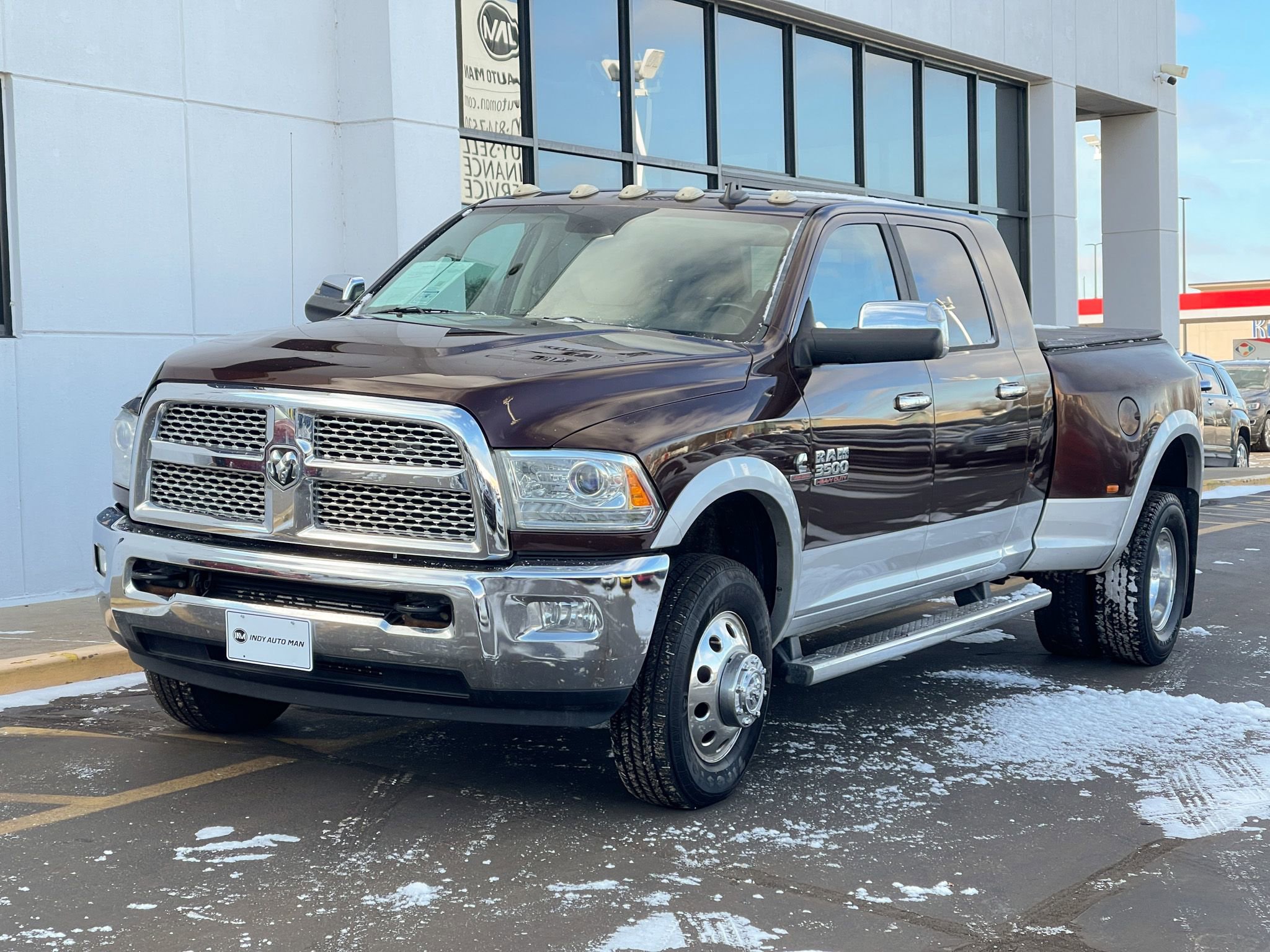 Used 2013 RAM 3500 Laramie w/ Cold Weather Group image 7