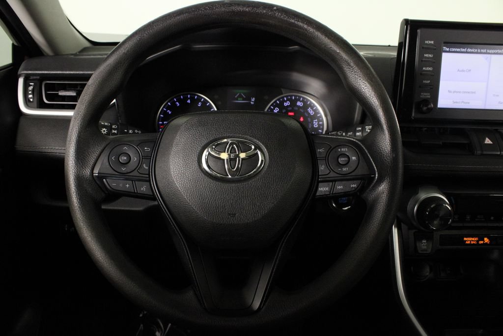 Used 2019 Toyota RAV4 XLE FWD image 25