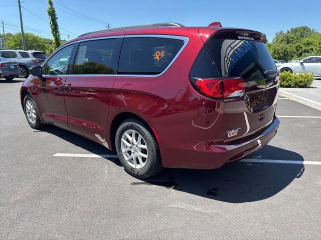 Used 2020 Chrysler Voyager LX w/ Cold Weather Group FWD image 8
