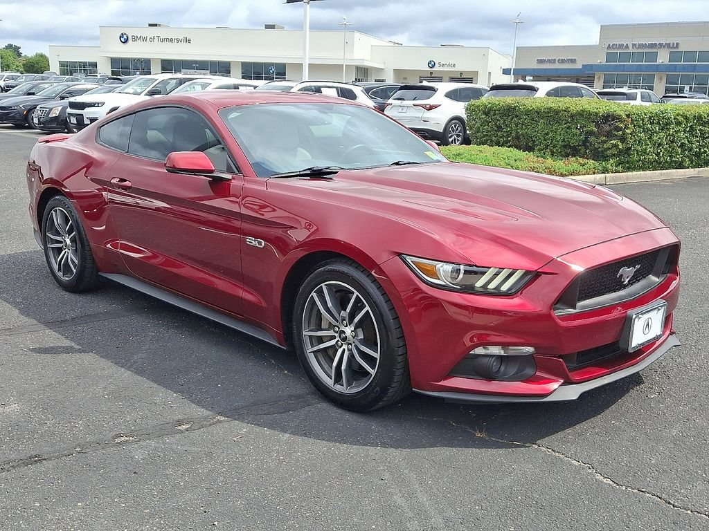Used 2017 Ford Mustang GT Premium RWD image 3