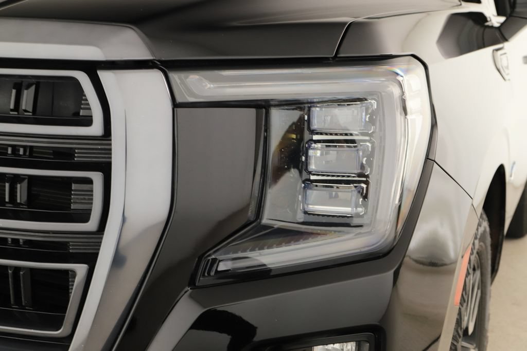 Used 2024 GMC Yukon AT4 w/ AT4 Premium Plus Package AWD/4WD image 37