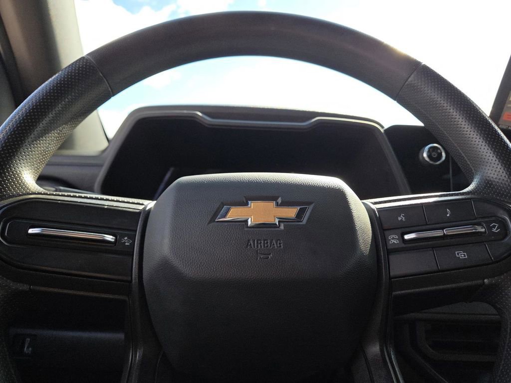 Used 2023 Chevrolet Colorado W/T image 23