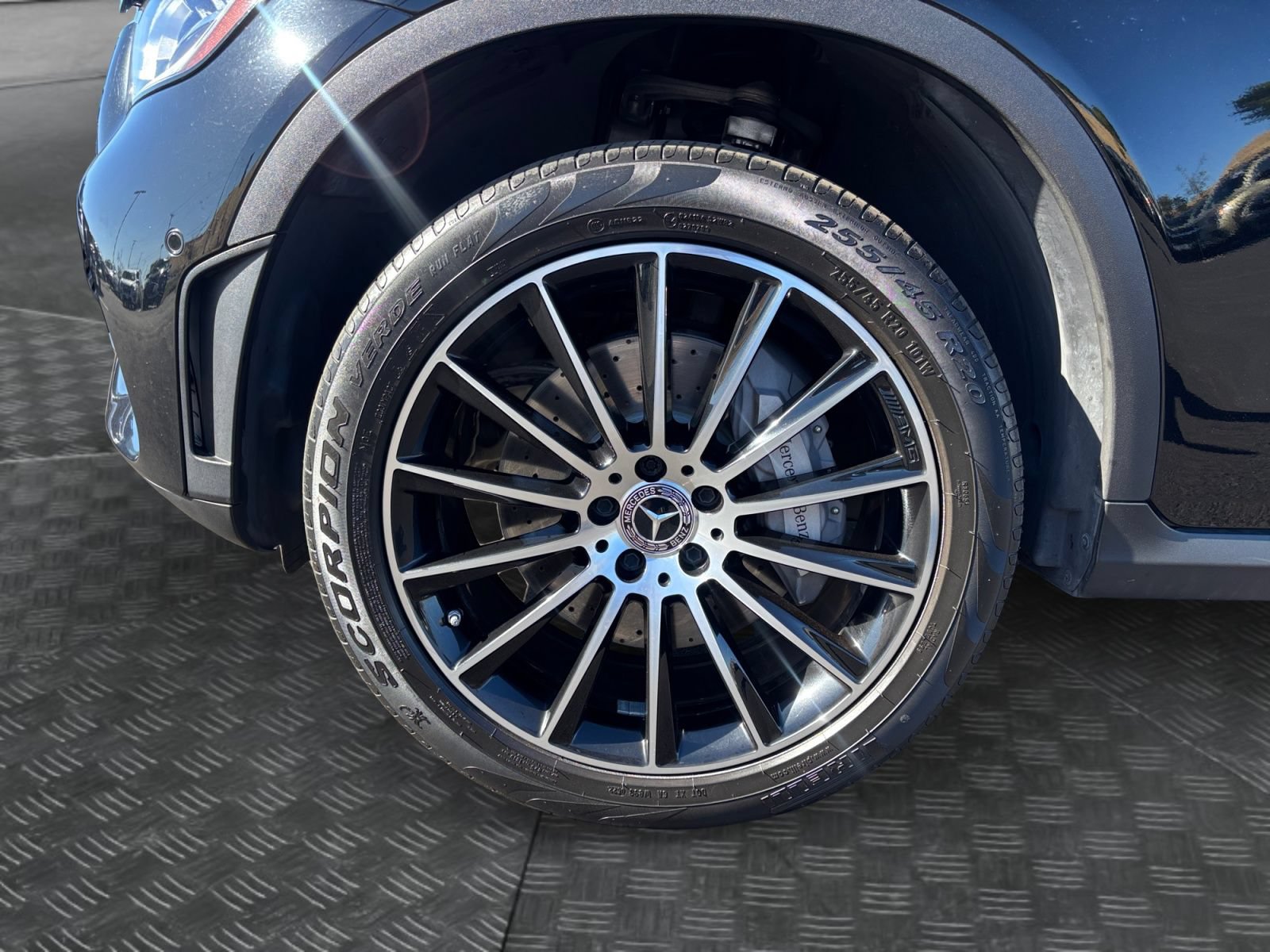 Used 2022 Mercedes-Benz GLC 300 w/ AMG Line image 9