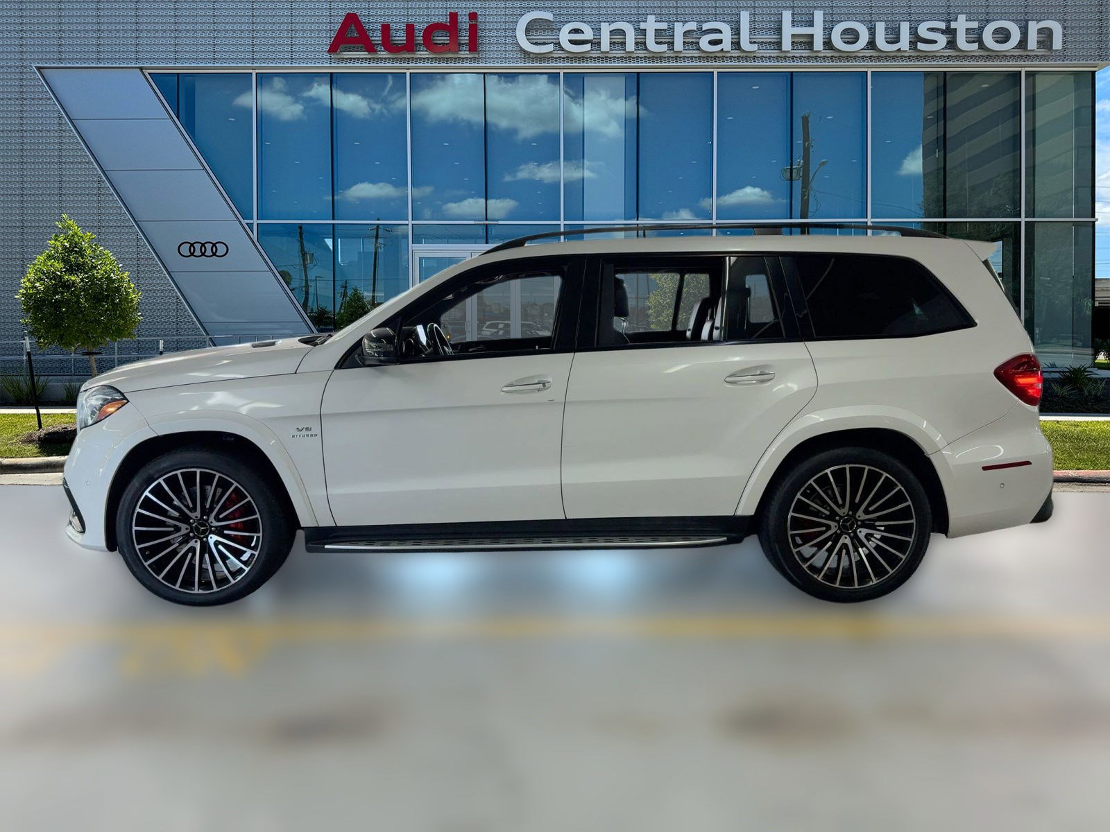 Used 2019 Mercedes-Benz GLS 63 AMG 4MATIC image 2