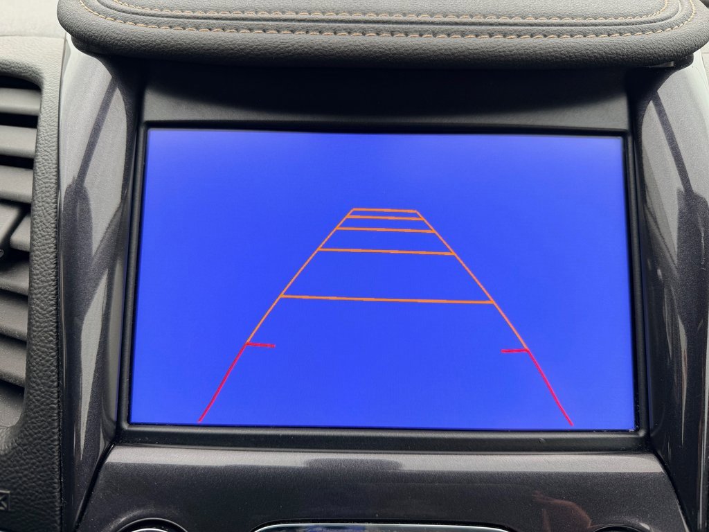 Used 2017 Chevrolet Impala LT w/ Convenience Package image 16