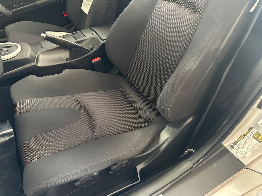 Used 2004 Nissan 350Z Enthusiast w/ Side Airbags Pkg image 52