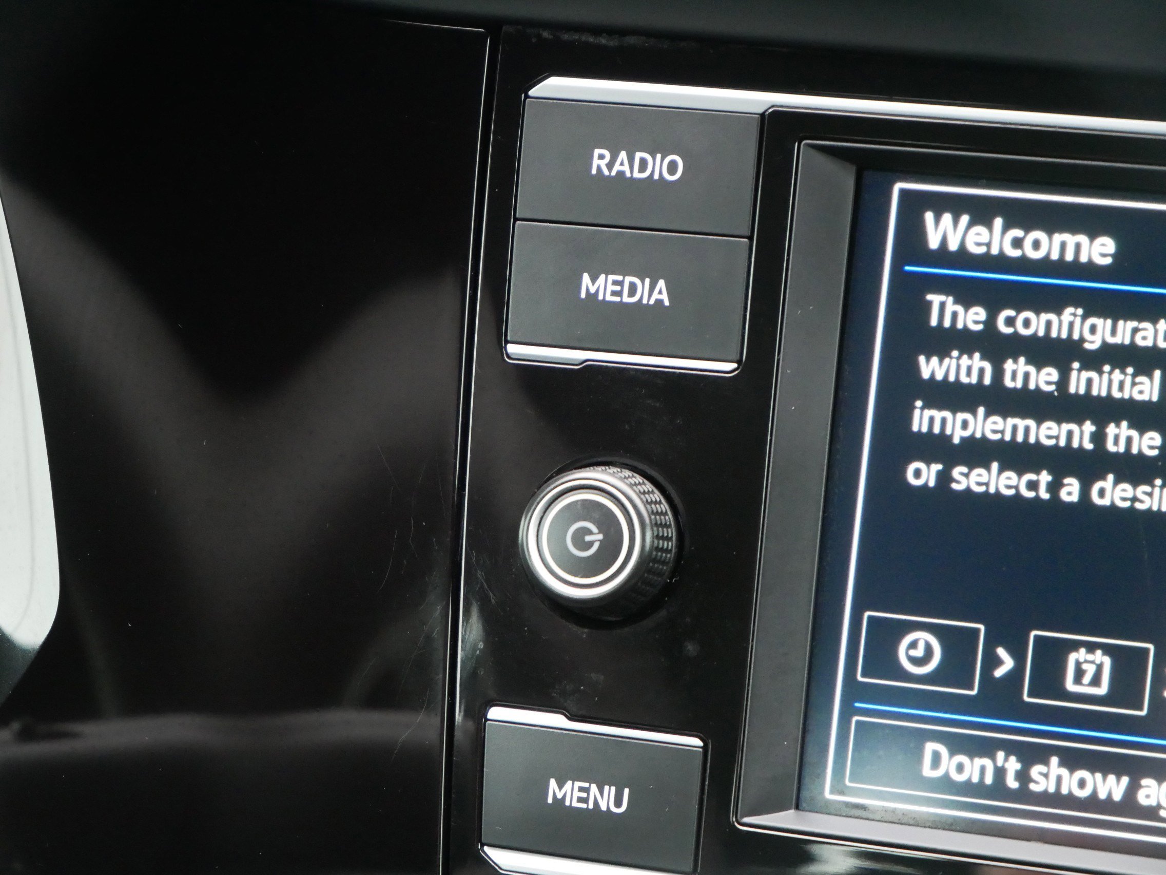 Used 2022 Volkswagen Jetta Sport image 31