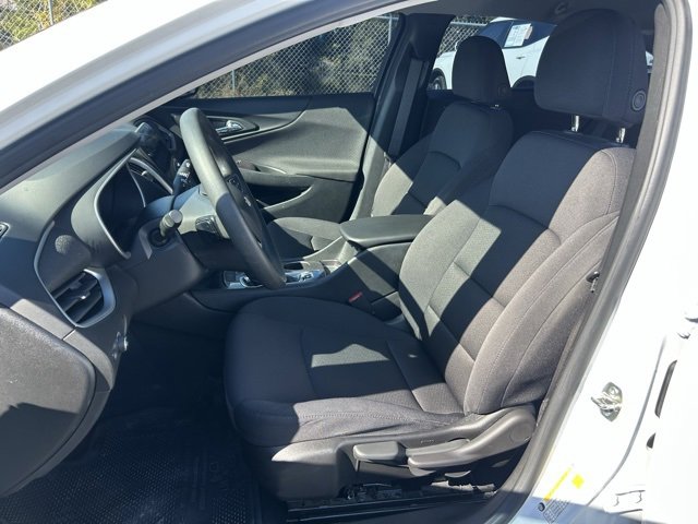 Used 2023 Chevrolet Malibu LS image 14