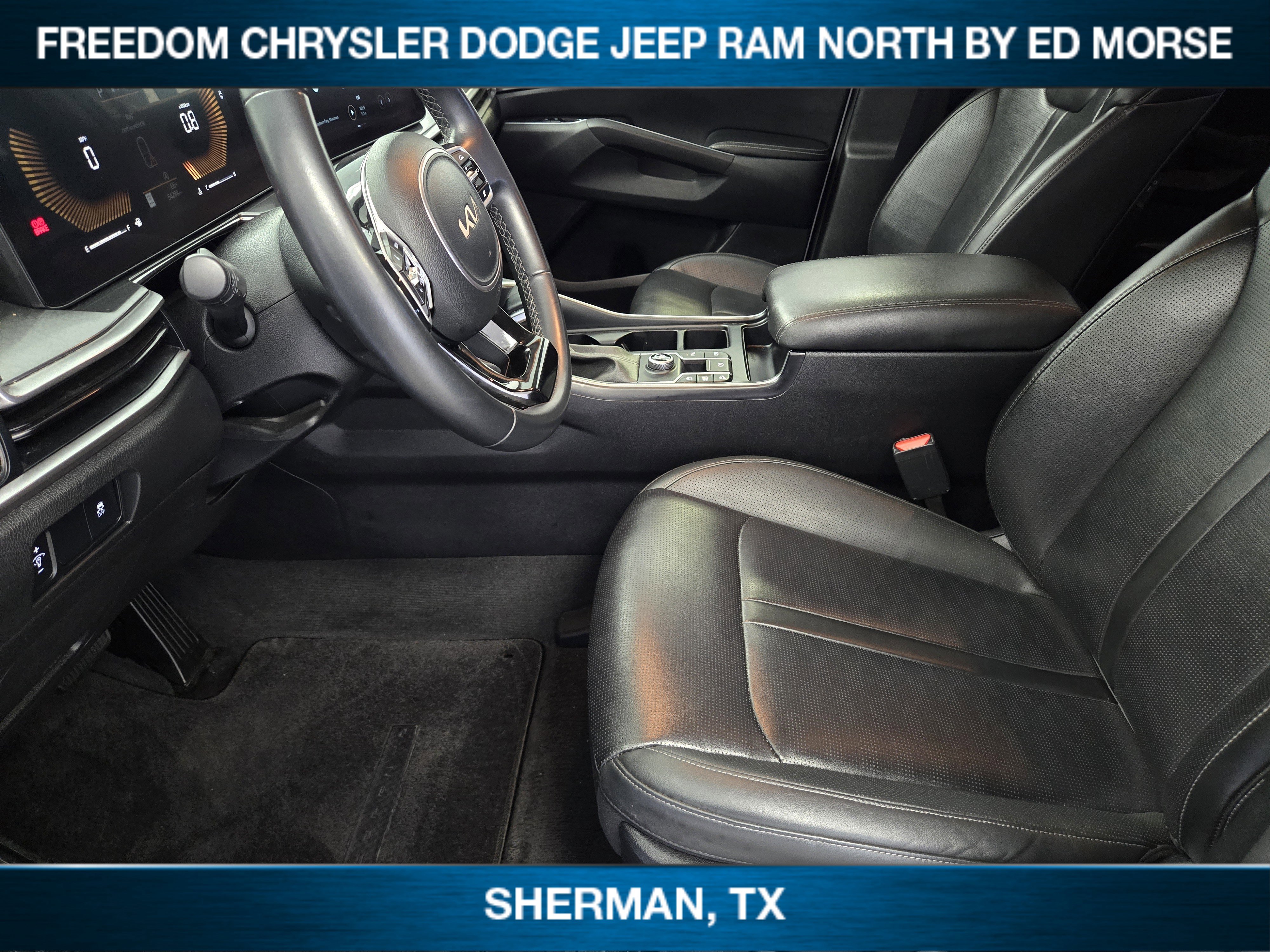 Used 2024 Kia Sorento S image 8