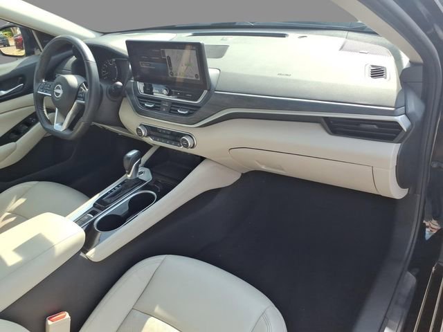 Used 2024 Nissan Altima 2.5 SL image 12