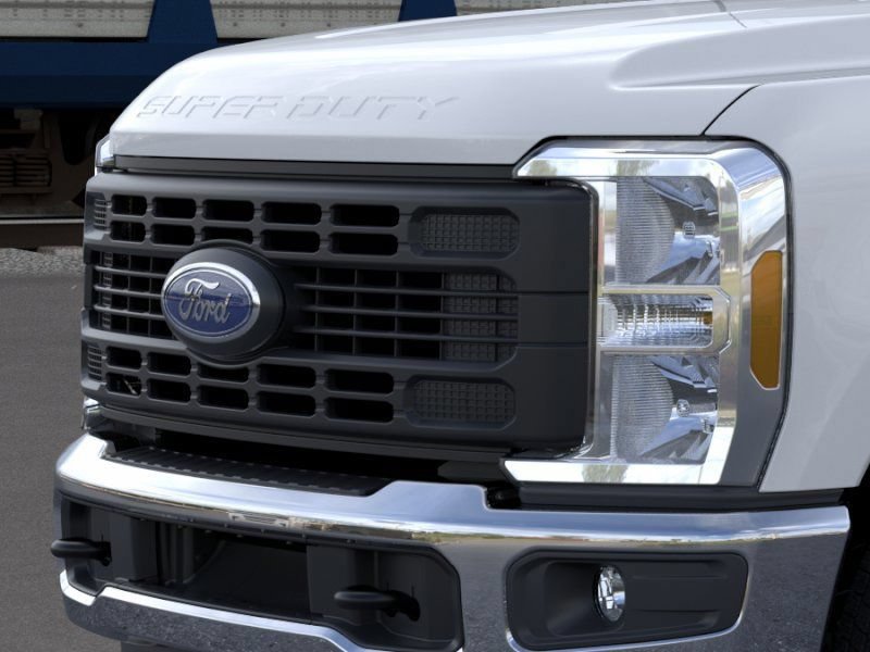 New 2026 Ford F250 XL w/ XL Chrome Package AWD/4WD image 12