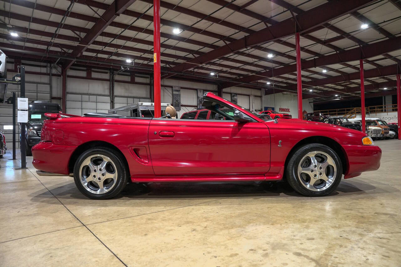 Used 1996 Ford Mustang Cobra image 10