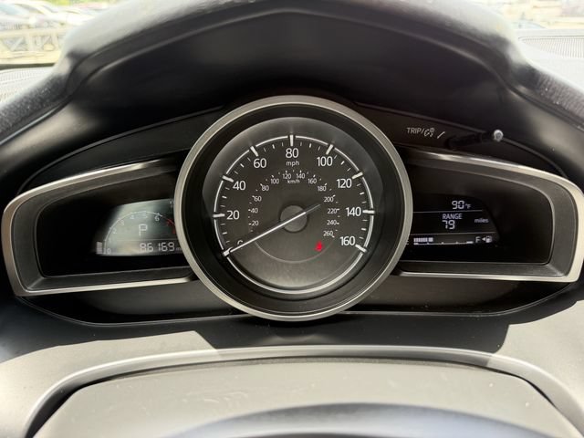 Used 2017 MAZDA MAZDA3 Touring FWD image 12