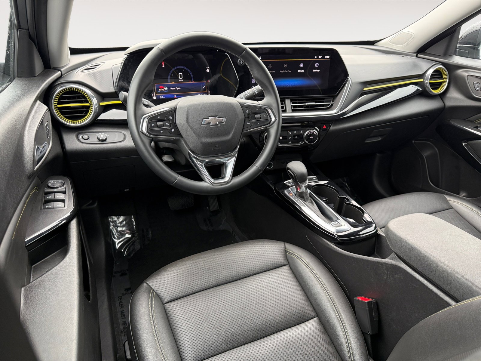 Used 2025 Chevrolet Trax ACTIV image 15