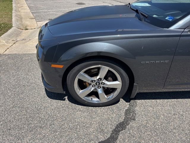 Used 2011 Chevrolet Camaro SS w/ RS Package RWD image 3
