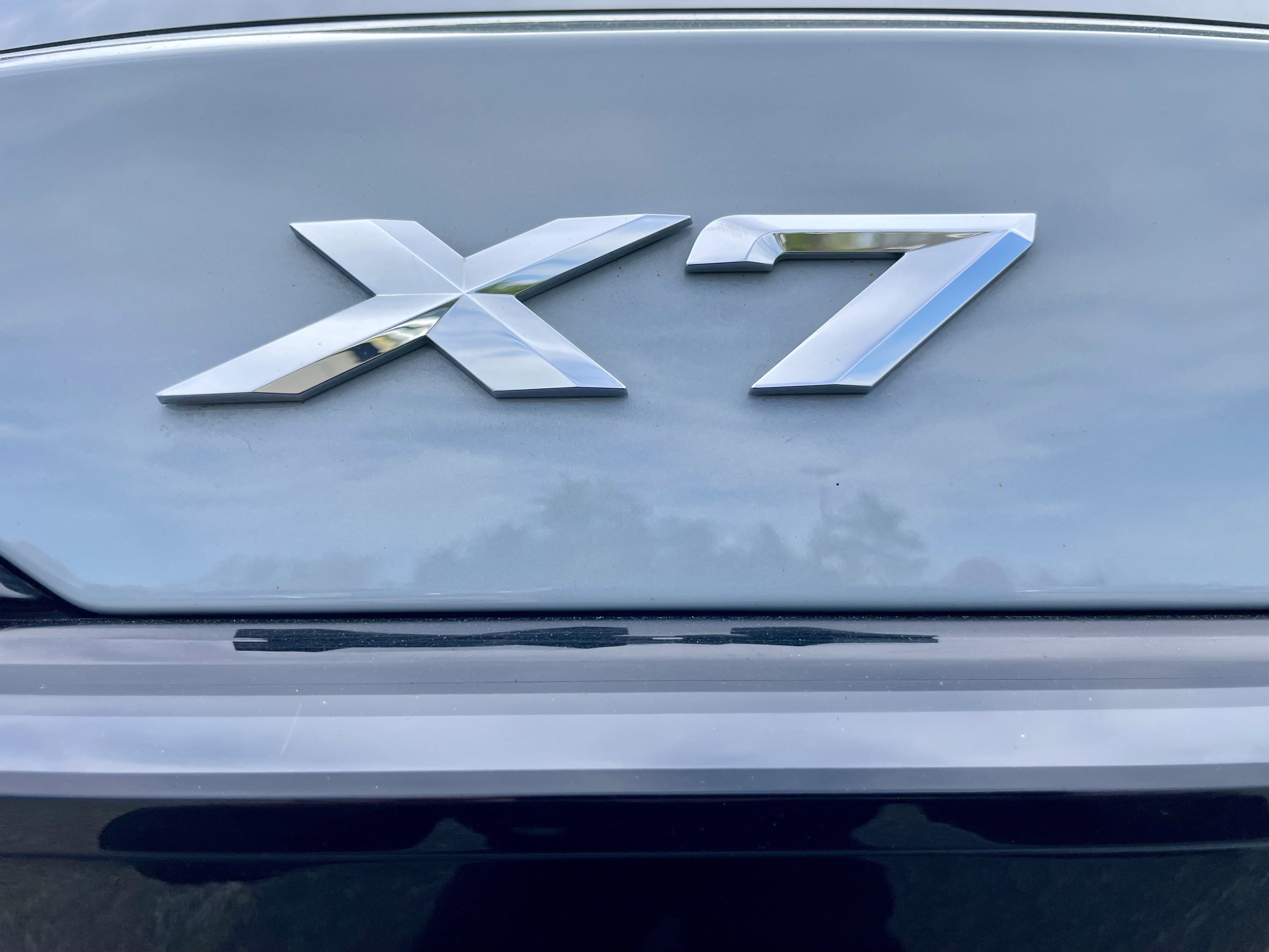 Used 2024 BMW X7 xDrive40i w/ Executive Package image 35