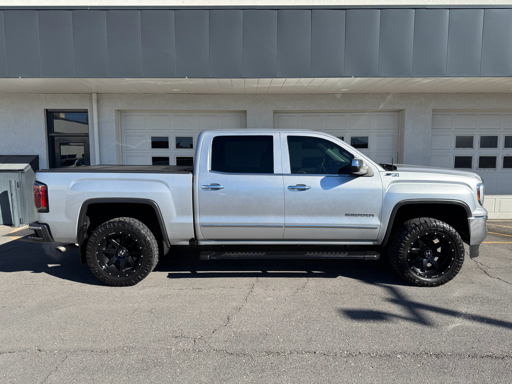 Used 2018 GMC Sierra 1500 SLT image 2
