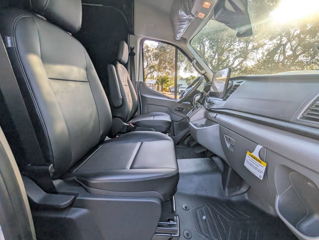 New 2026 Ford Transit 350 148 Medium Roof w/ Load Area Protection Package RWD image 15