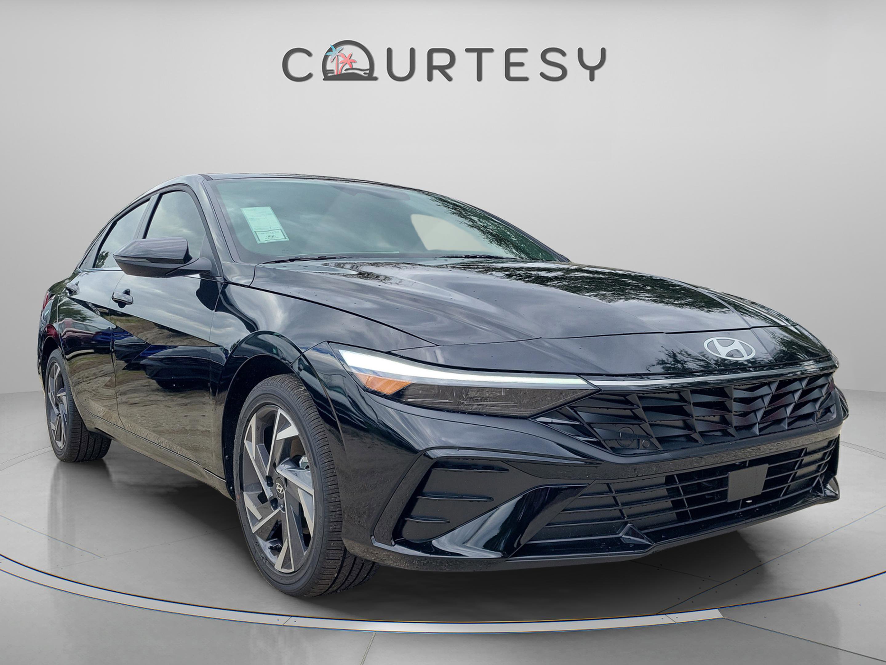 New 2026 Hyundai Elantra Limited image 5