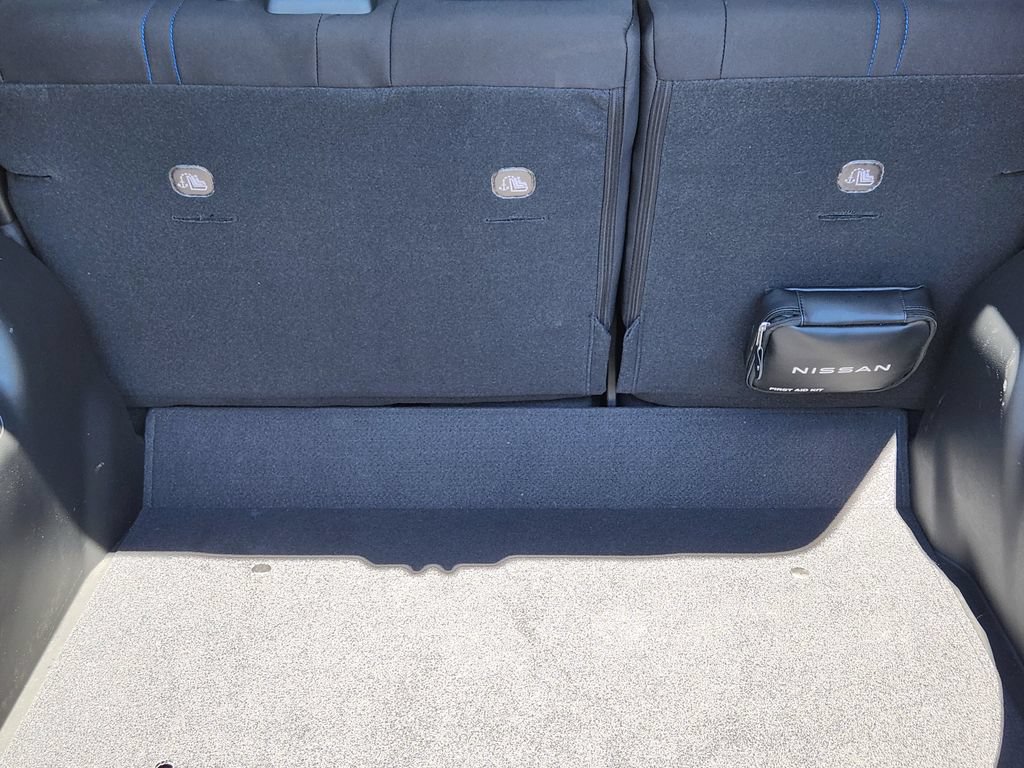 Used 2025 Nissan Leaf S FWD image 21