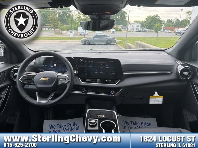 New 2026 Chevrolet Equinox LT w/ Convenience Package II FWD image 9