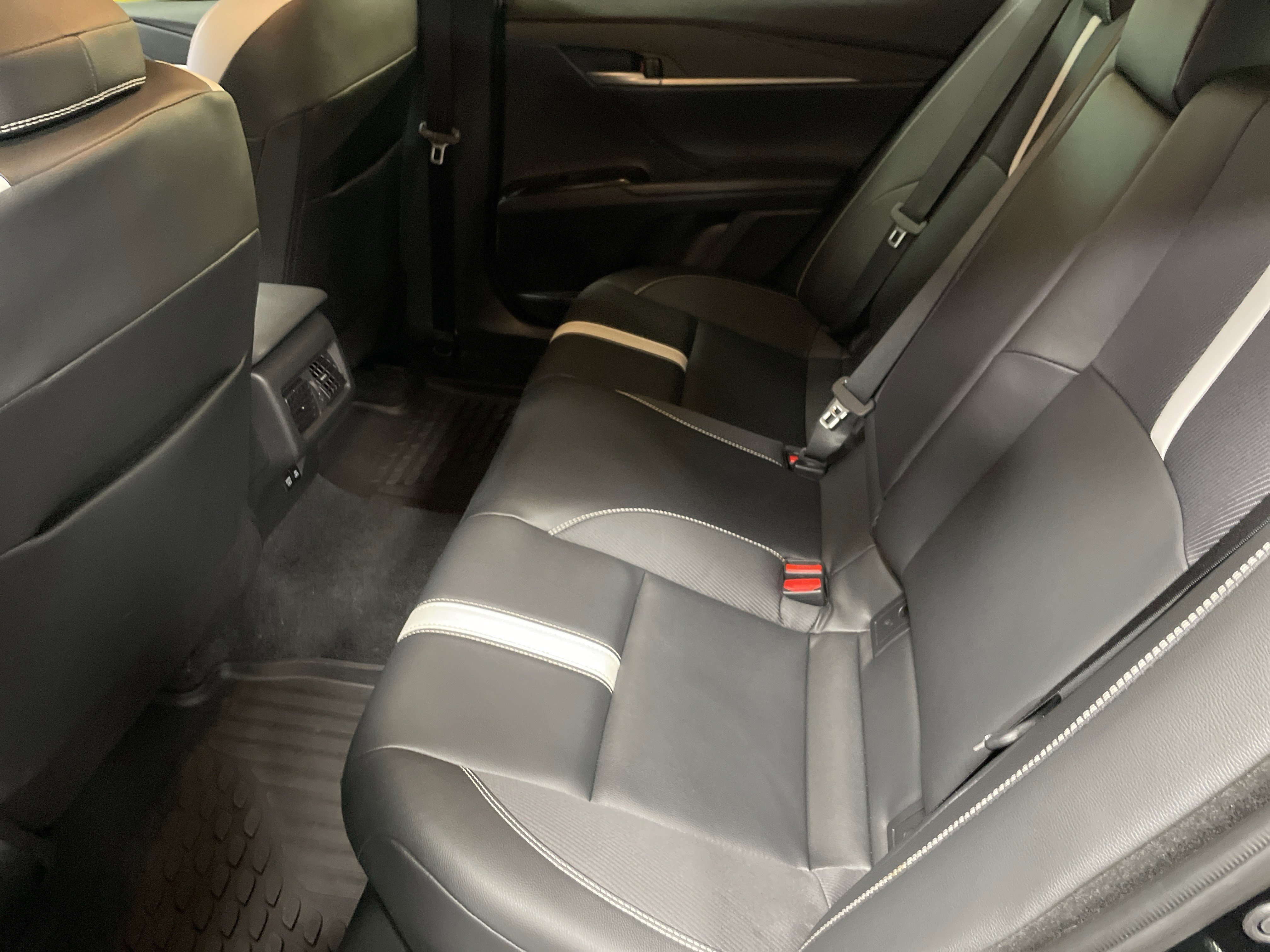 Certified 2025 Toyota Camry SE image 32