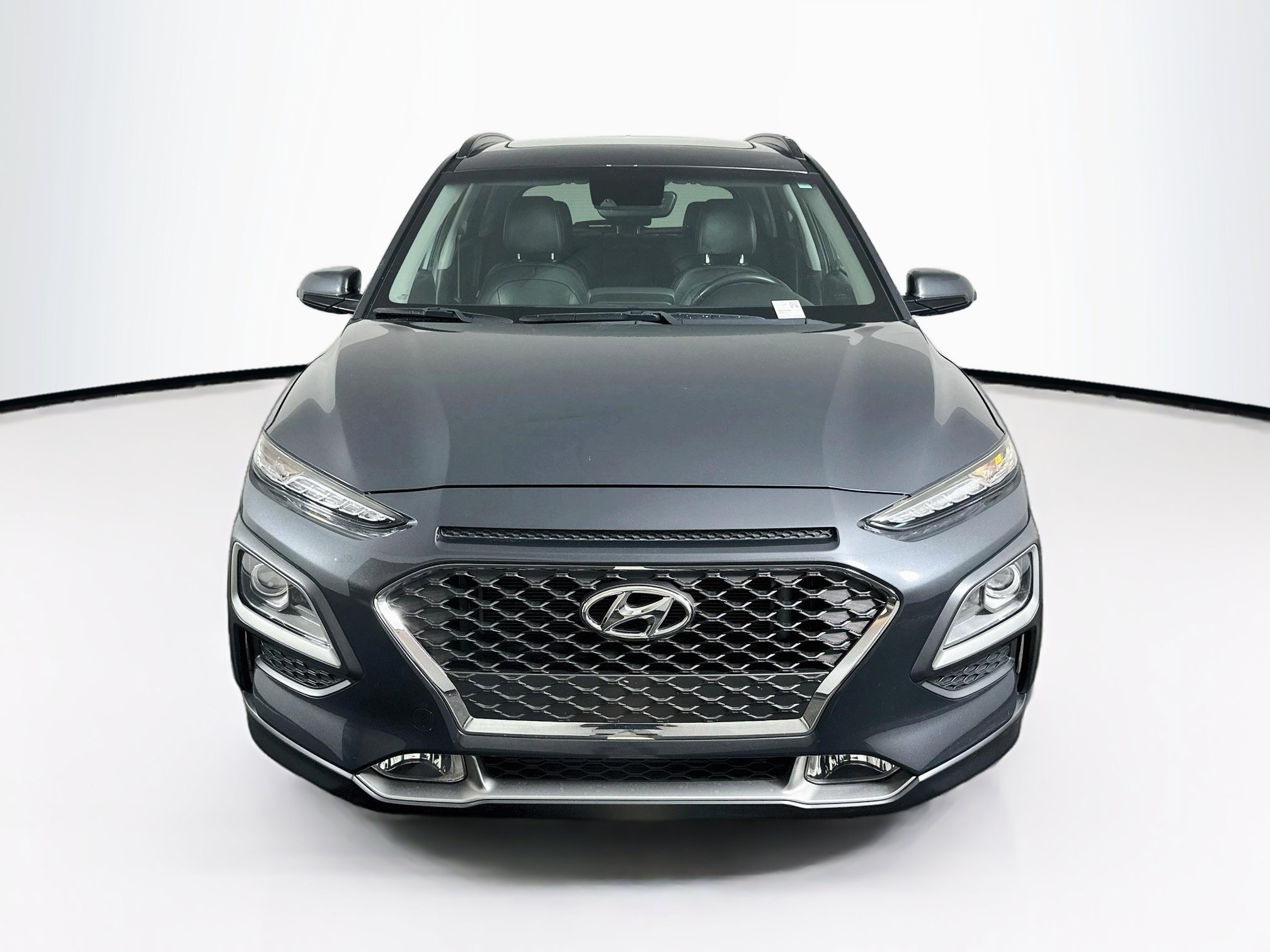 Used 2020 Hyundai Kona Limited w/ Cargo Package FWD image 2