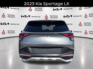 Used 2023 Kia Sportage LX AWD/4WD image 4